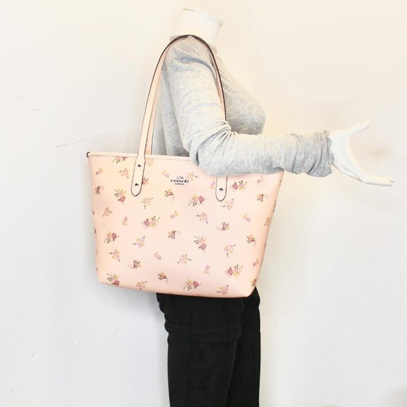COACH #37215 Daisy Floral Pink Tote Bag